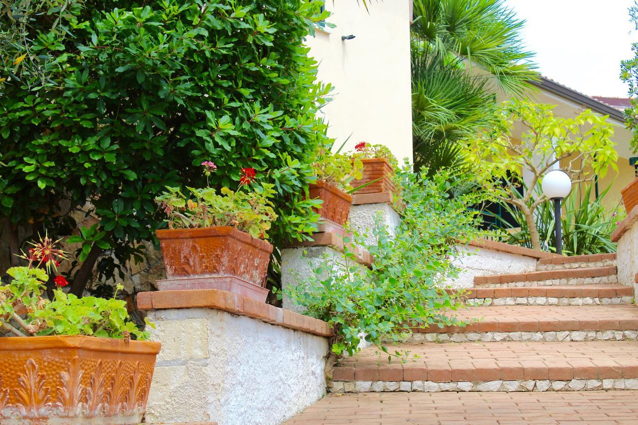 Villaggio Turistico Defensola Vieste Dış mekan fotoğraf