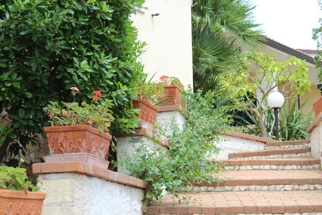 Villaggio Turistico Defensola Vieste Dış mekan fotoğraf